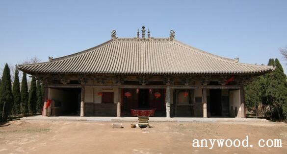 单檐庑殿顶