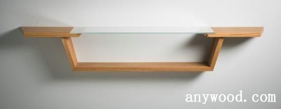 折断的家具