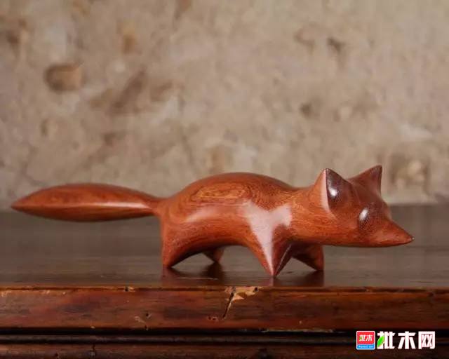 栩栩如生!意大利雕刻家所刻出的小动物【木材圈】