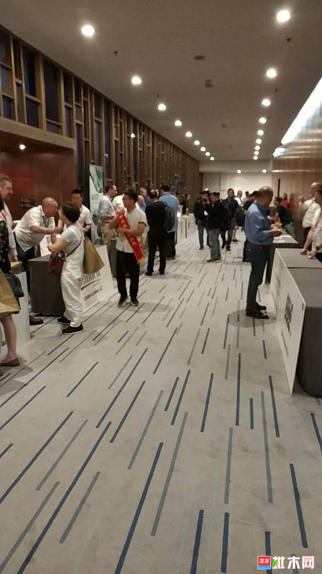 2018美国阔叶木外销委员会会后的小型贸易展以及鸡尾酒会2