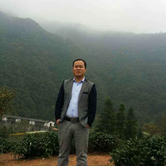 森冠陈国辉18049817555