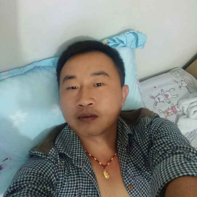 黄瑞