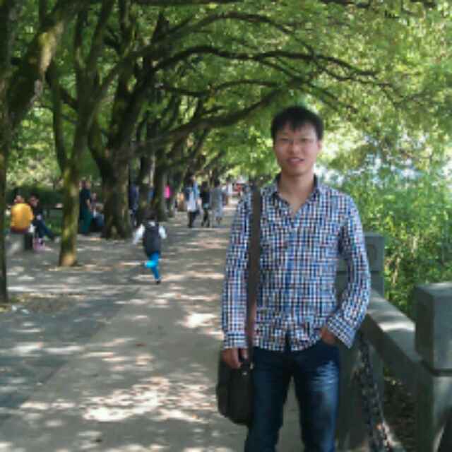 吴祖庆(楼梯铁艺木门)