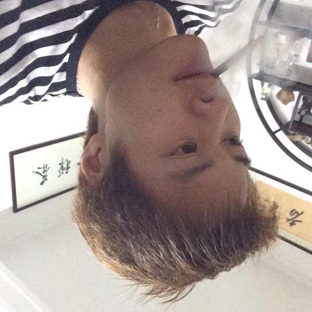 □王、