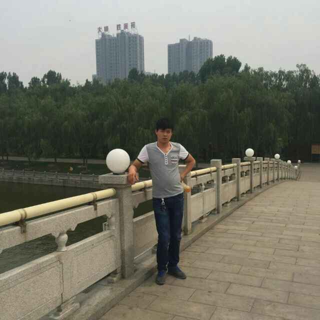 张彩雄