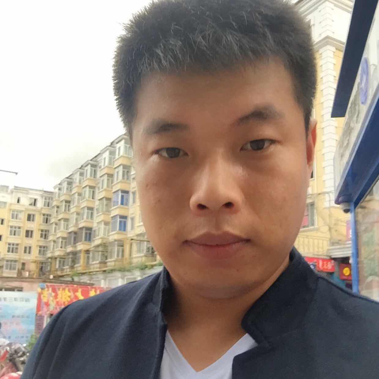 骡迹物流彬子