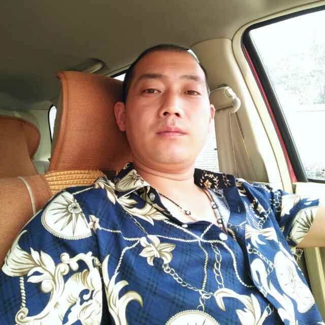 深蓝