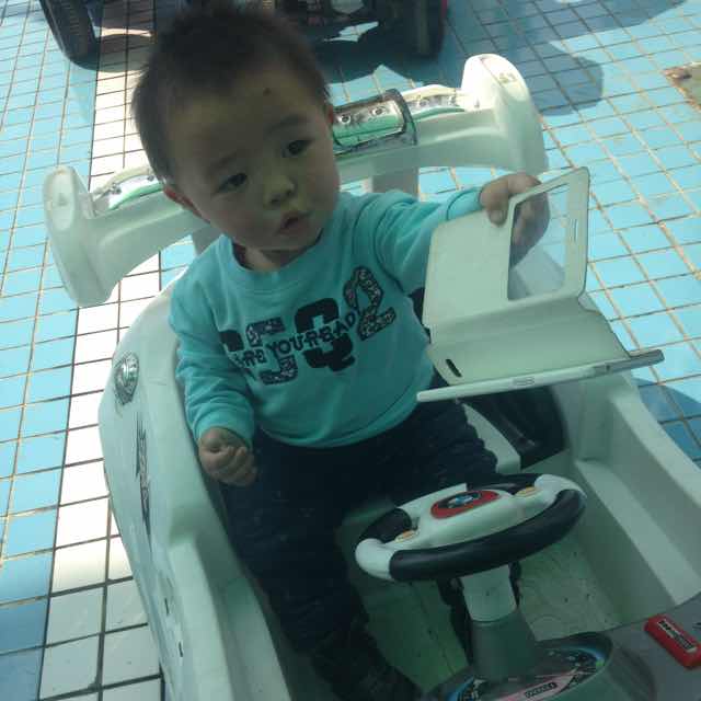 嘻哈少年