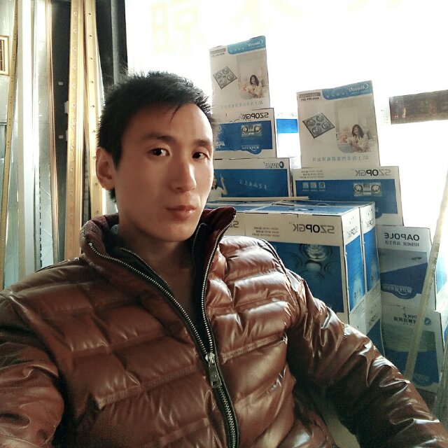 美佳灯饰，吊顶材料批发城