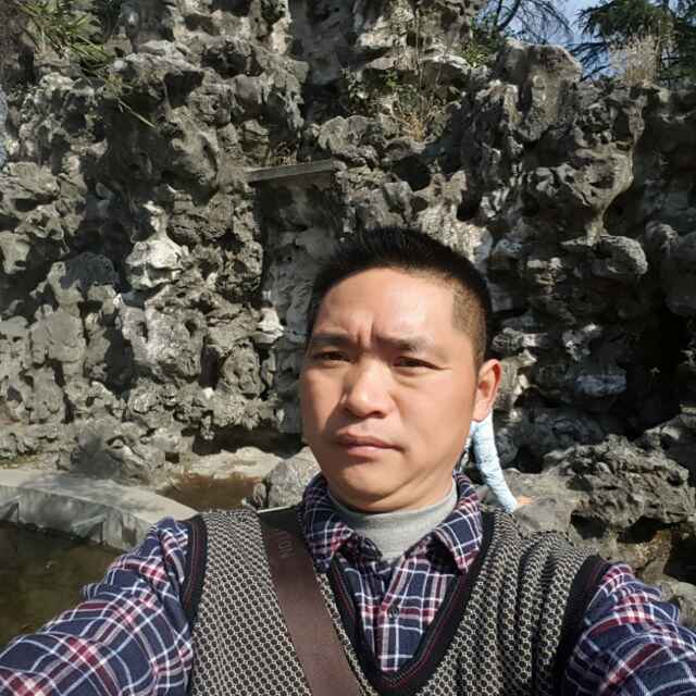 尚步楼梯.门业（胡月强）