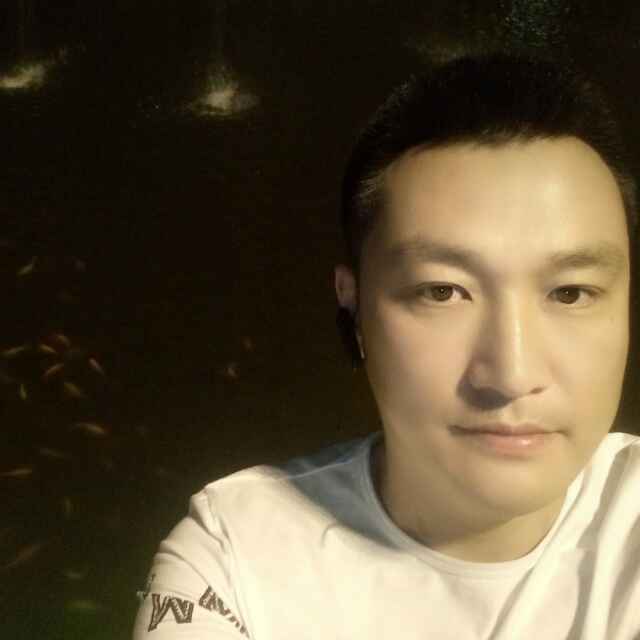 朗亿沙发 高端定制13464352395
