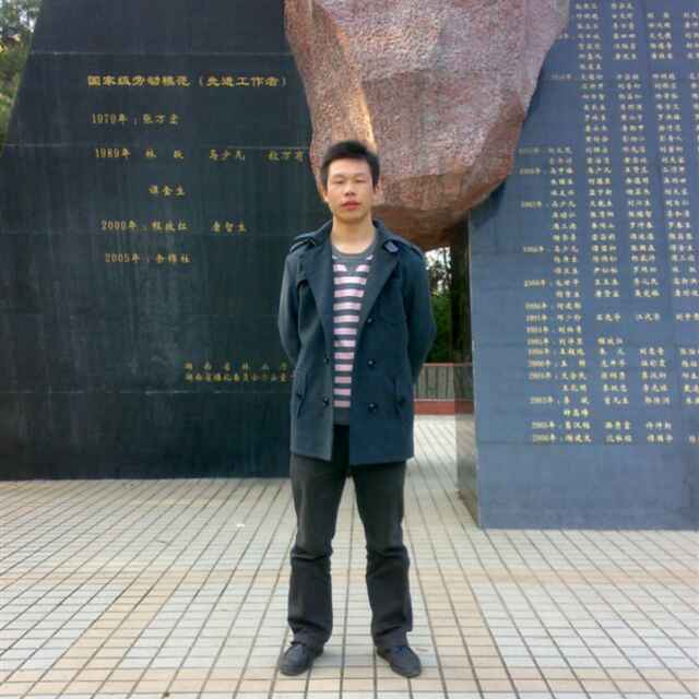 嘿嘿，老罗。。。18073928526