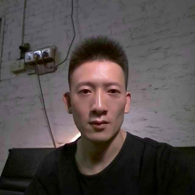 发亮