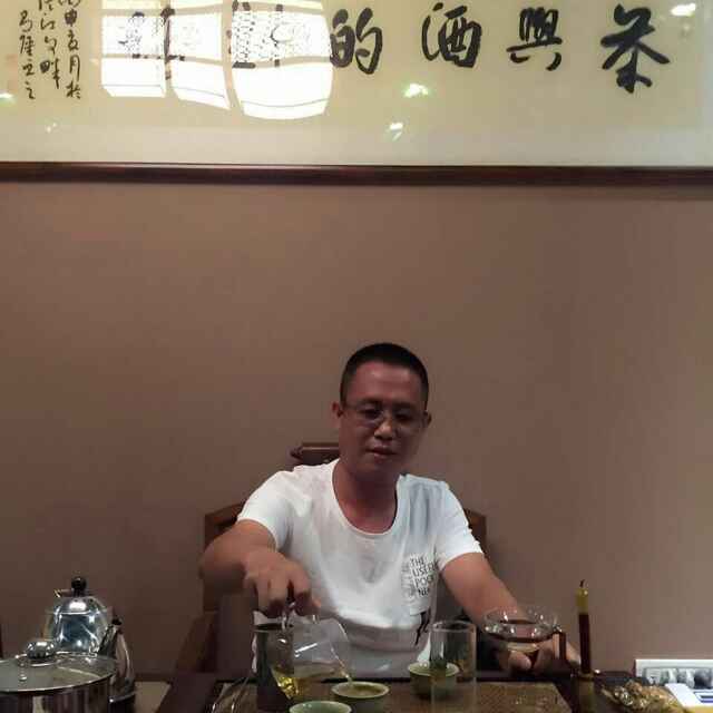 彭显智