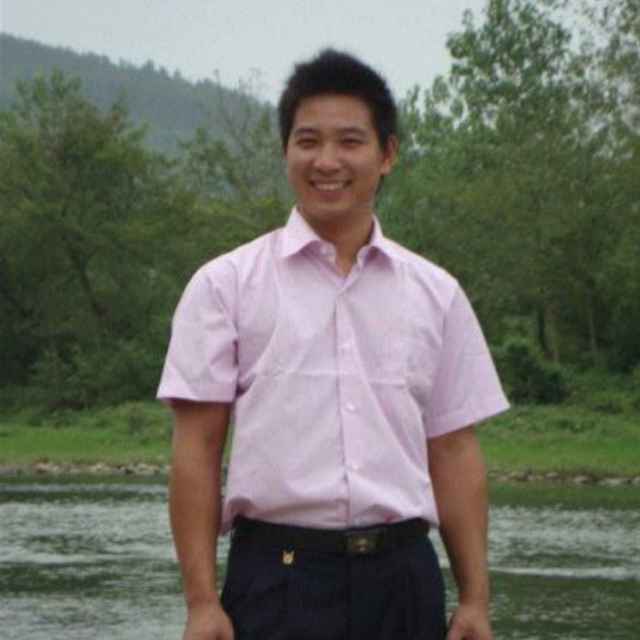尹雄峰