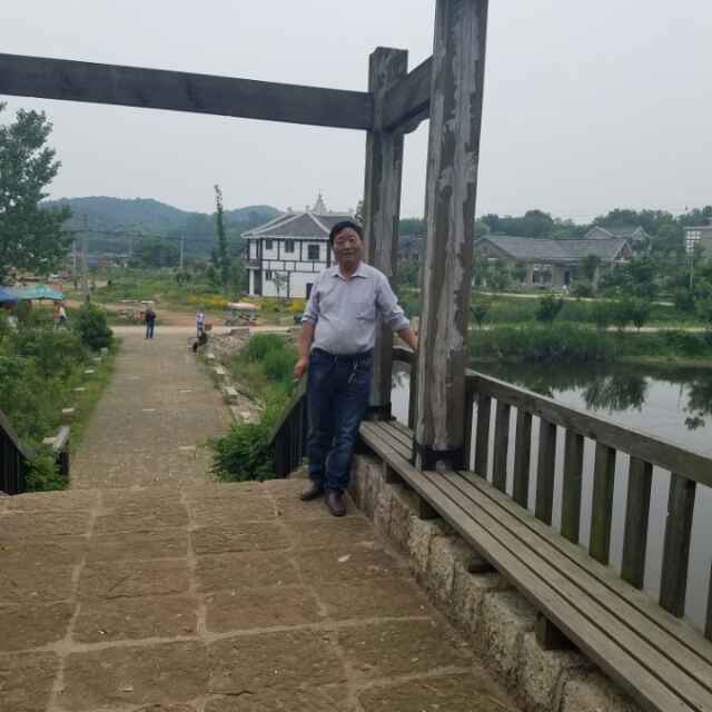 河南瑞泰门业张建国