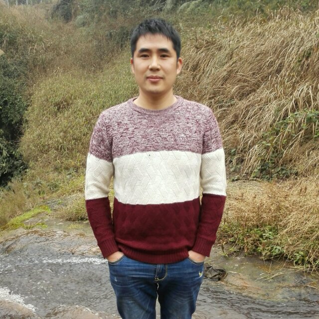 唐健