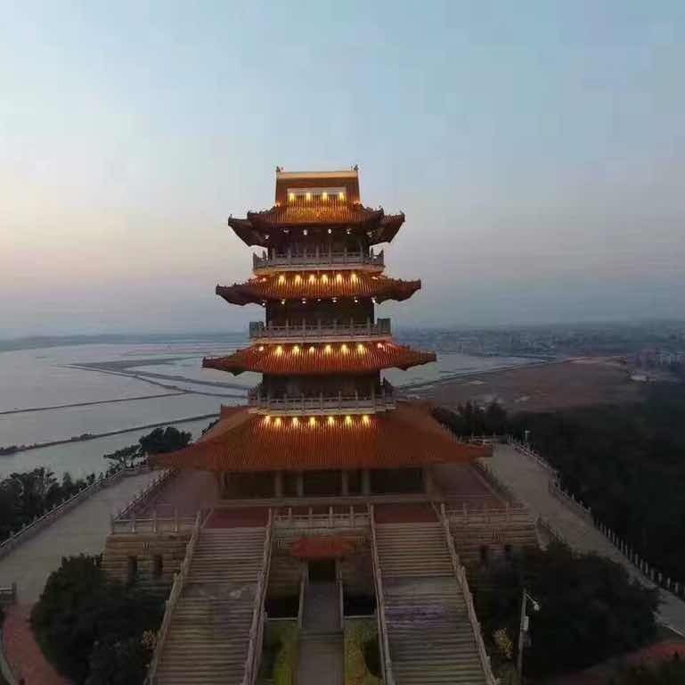 江南龍