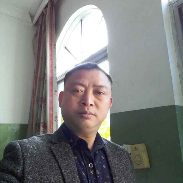 李小兵