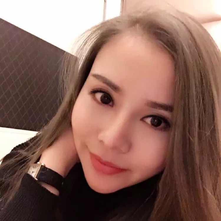 Lily884