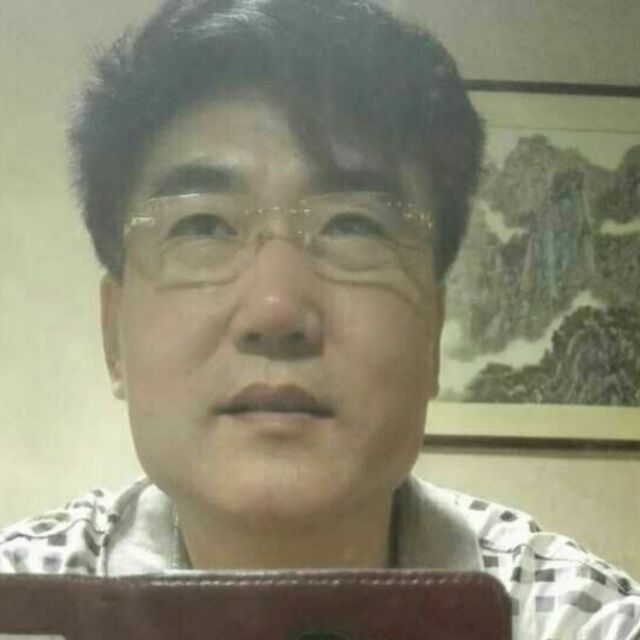 A胡吉华业大红木