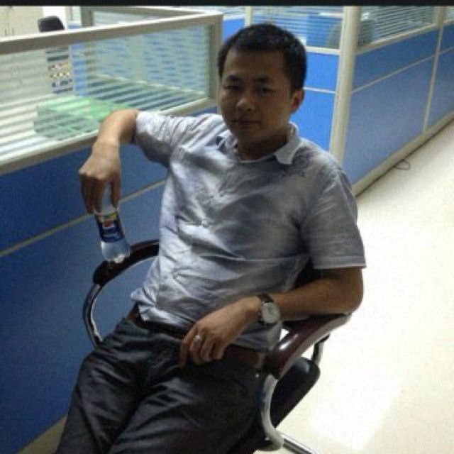 李承辉