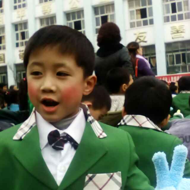 陈均