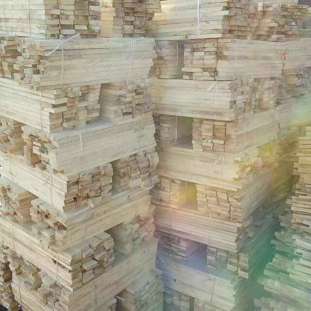大量出售桐木，杨木等宽条，