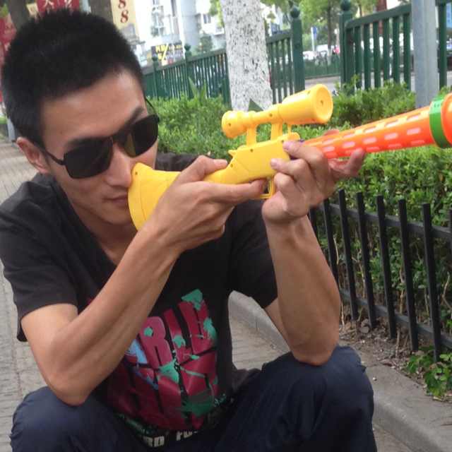 H.大家好