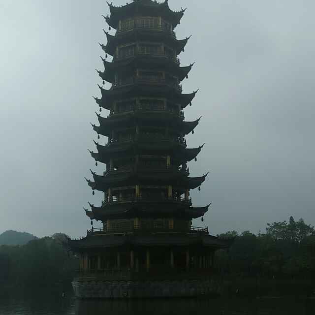 荣13768036357