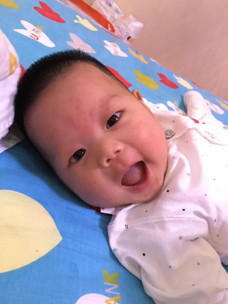 我努力微笑