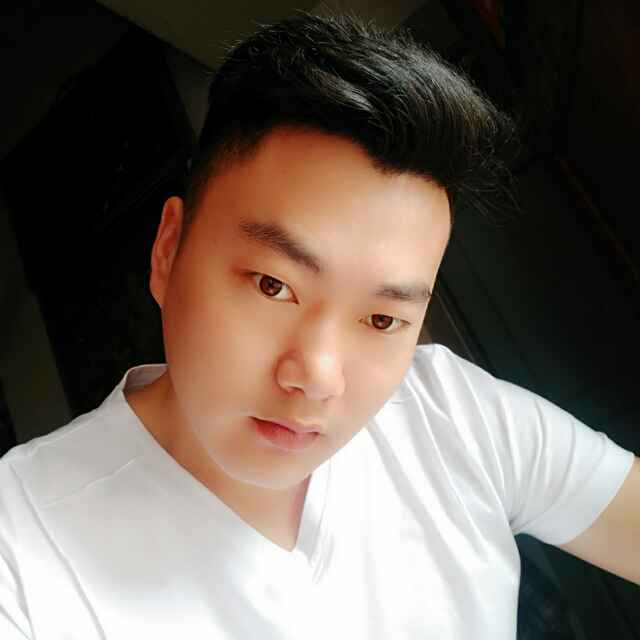 发哥神一样的男人